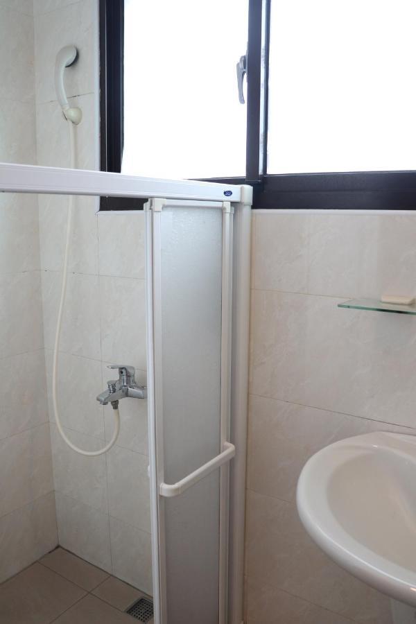 Sky Ocean Apartment Yilan Luaran gambar