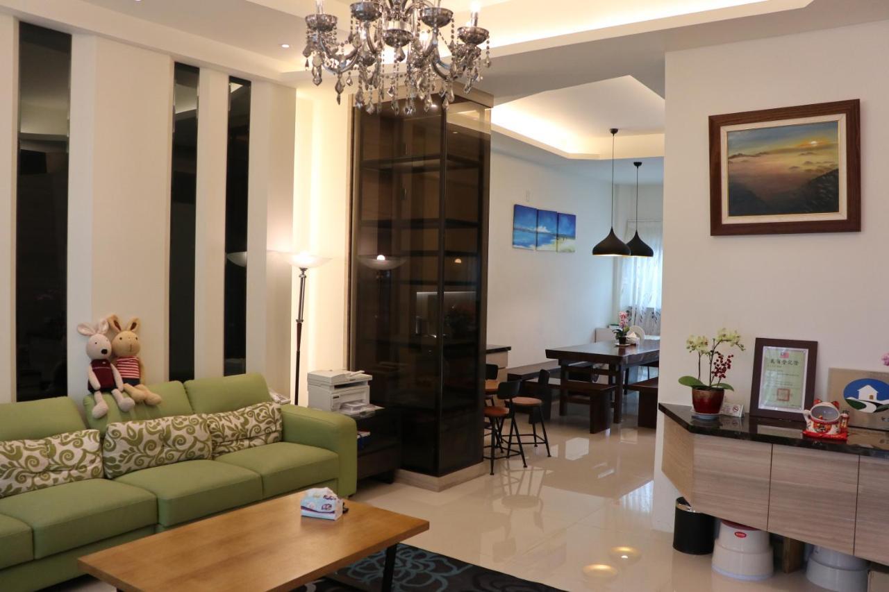 Sky Ocean Apartment Yilan Luaran gambar